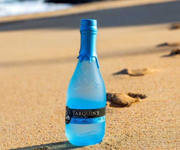 Tarquins gin on the beach